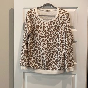 Leopard long sleeve sweatshirt. Size large.